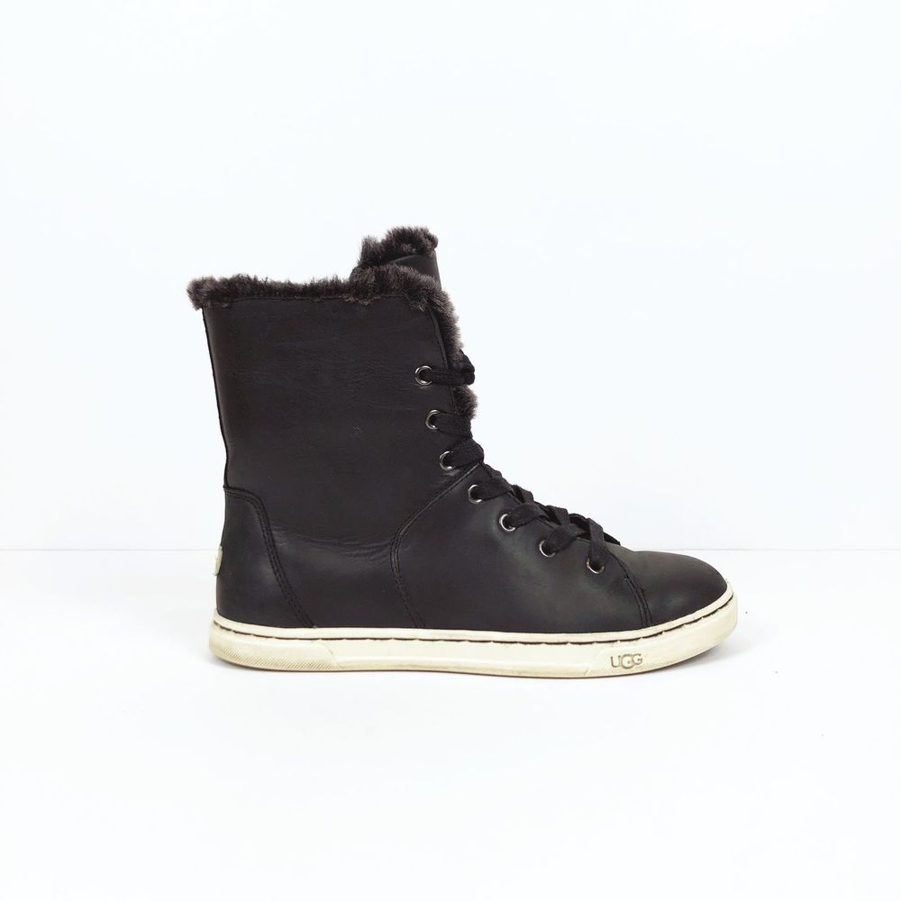 Ugg Black Fold Over Croft Luxe Quilt Lace Up Boots